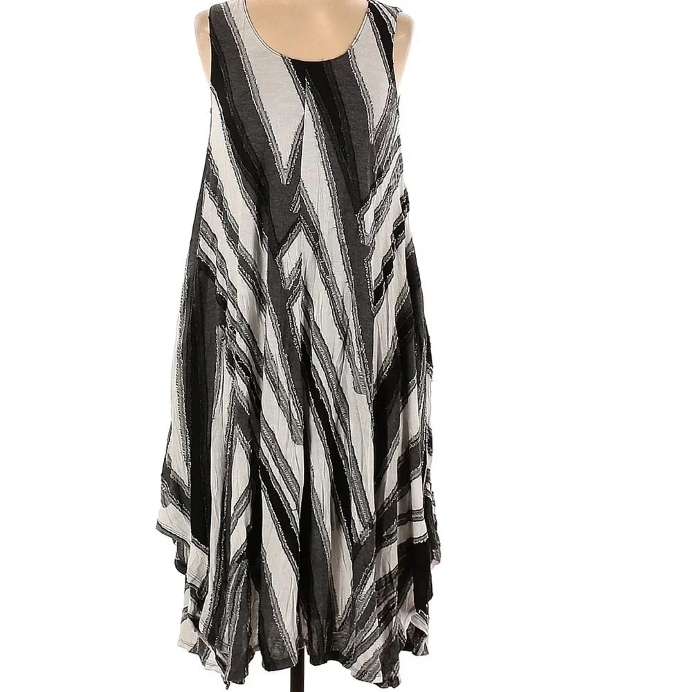 Simply Vera Vera Wang Women Black Casual Dress XS